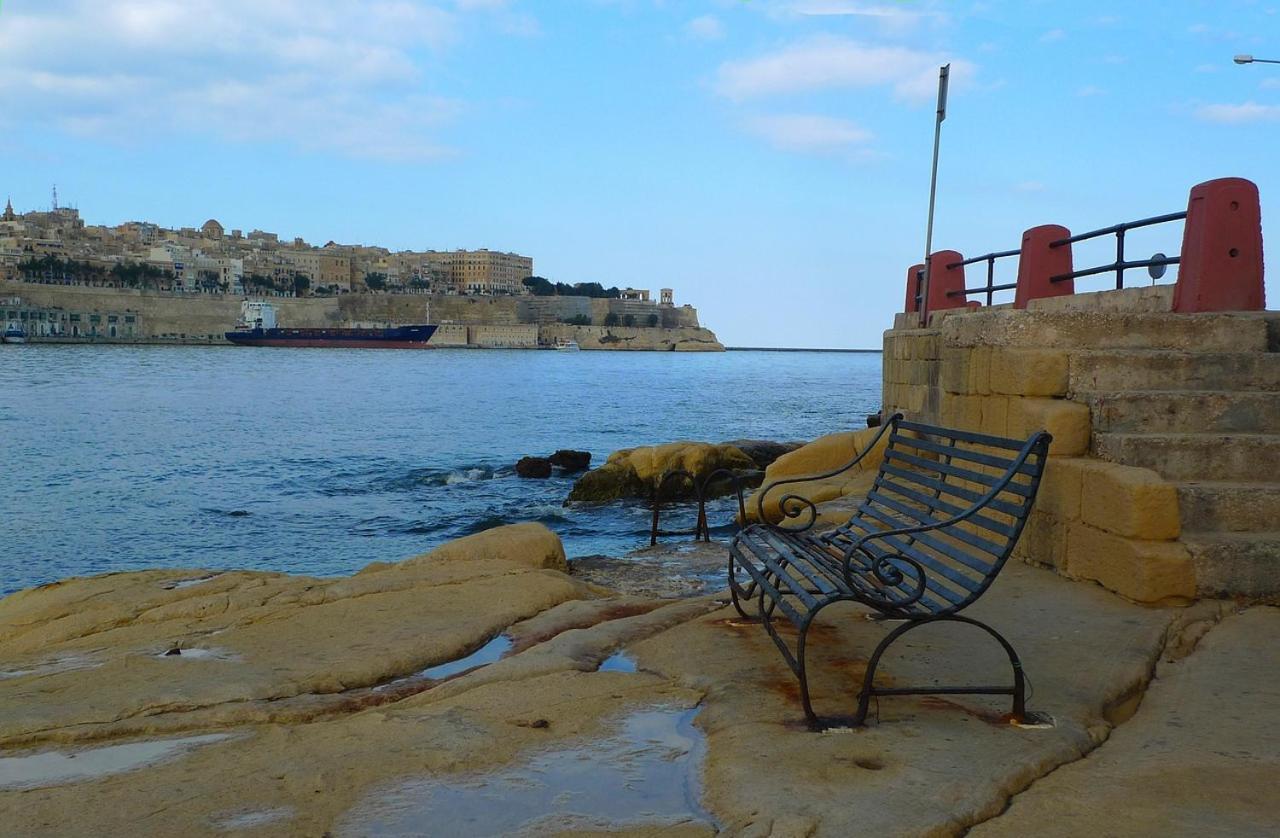 Cozy Private With Ensuite In Msida/pieta - Near Valletta Privatunterkunft Pietà